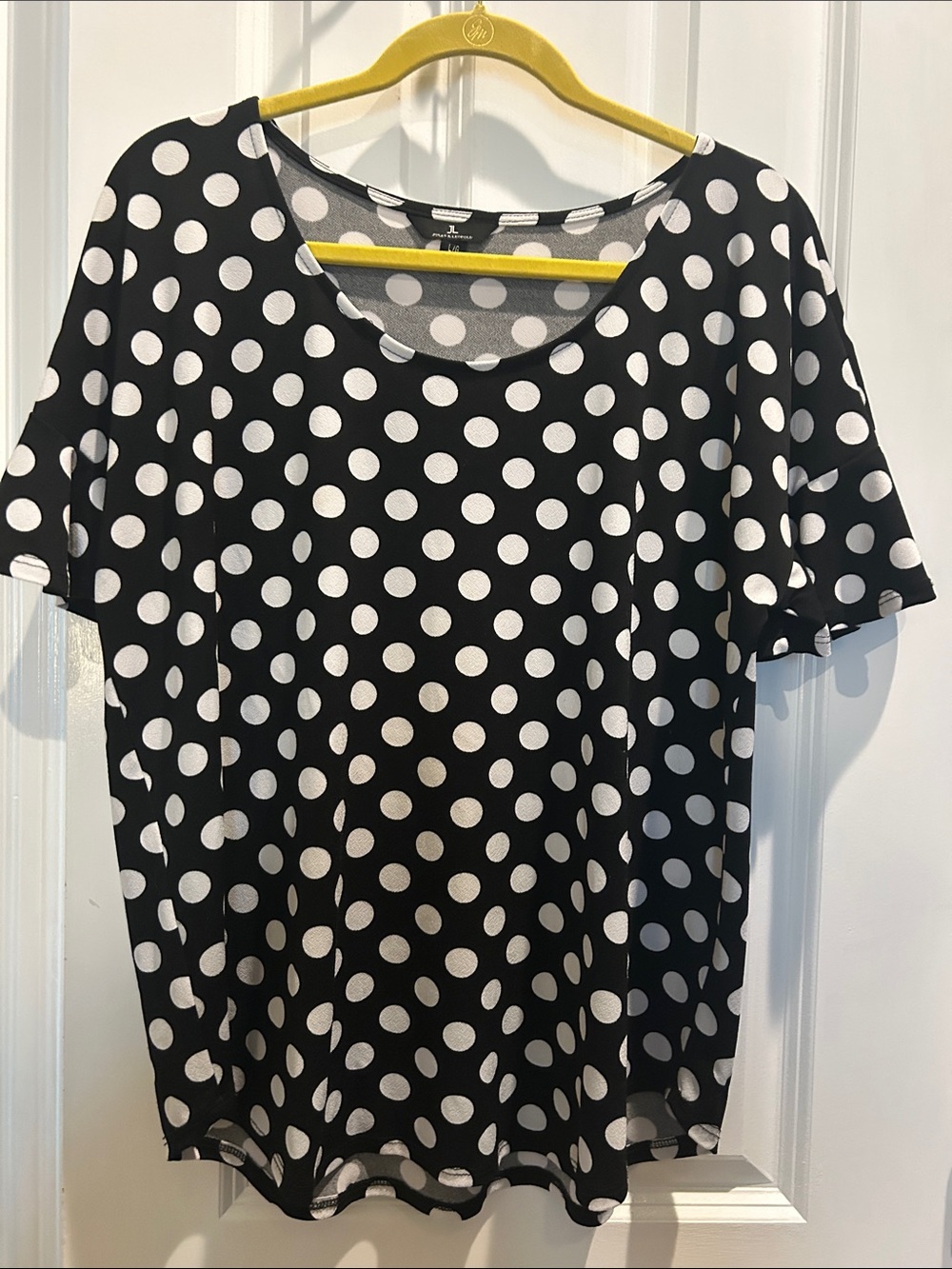 Jules & Leopold Black and White Polka Dot Short Sleeve Tee